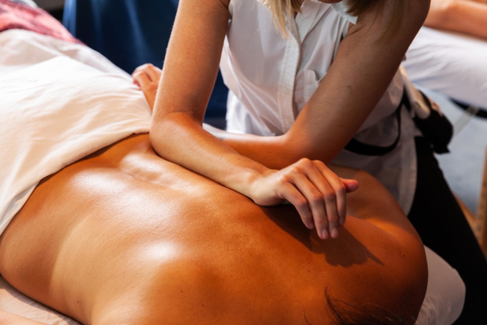 Understanding a massage therapist salary