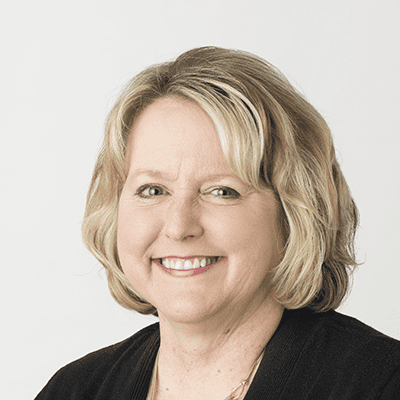Lisa Oppegard Bio Image 2