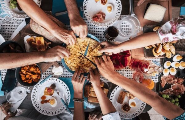 News — Dieting During The Holidays — Hero Image